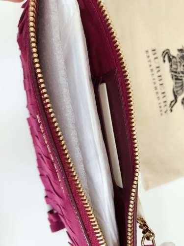 $795 NWT Burberry Peyton Fringed Suede Crossbody Bag Dark Plum Best Deal in USA.